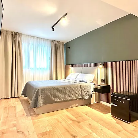 Rambla 招待所